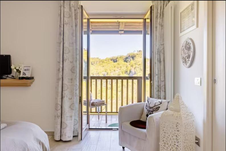 B&B Haus Senter Trambileno Ngoại thất bức ảnh