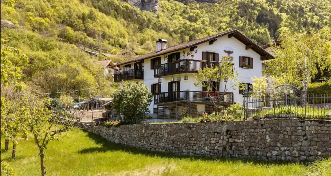 B&B Haus Senter Trambileno Ngoại thất bức ảnh